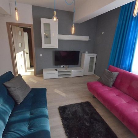 Rya Home Бухарест Екстер'єр фото