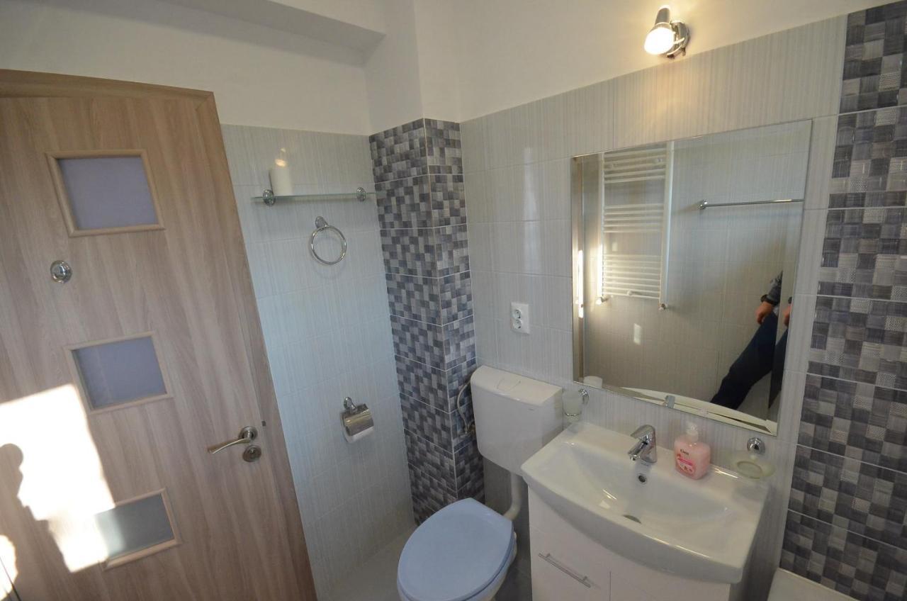 Rya Home Бухарест Екстер'єр фото